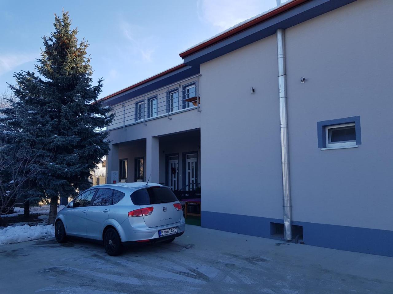 Ubytovanie House Галанта Екстериор снимка